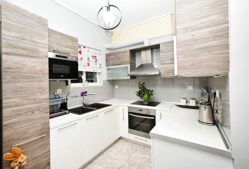 Lili'S Apartment إلفسينا المظهر الخارجي الصورة